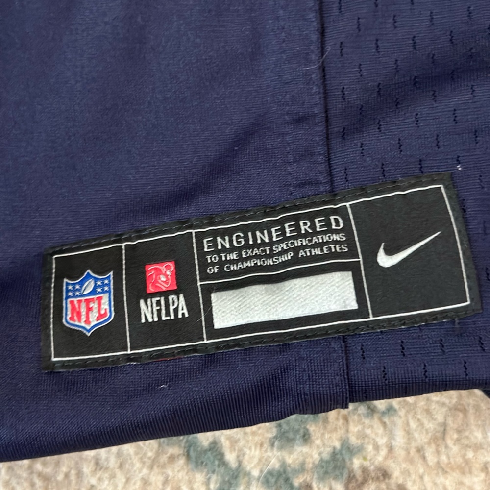 Navy and orange Nike Chicago Bears jersey - Picture 5 of 7
